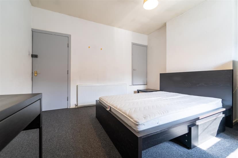 12, Hope Place - Image 7