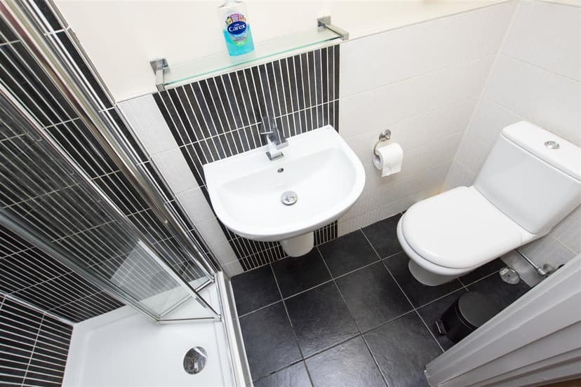 307, Heeley Road - Image 1