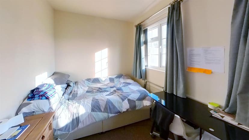 15, Tealby Grove - Image 7
