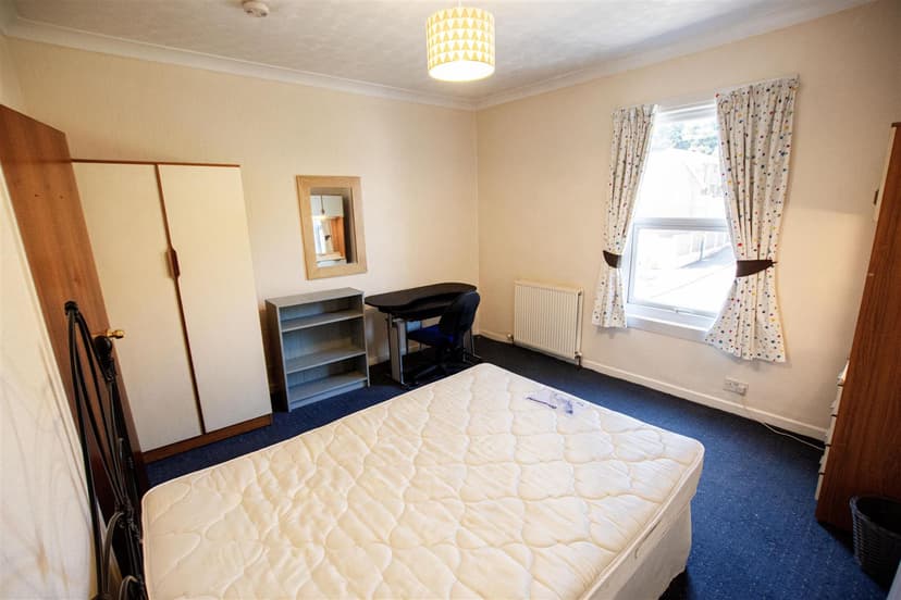 119, Heeley Road - Image 2