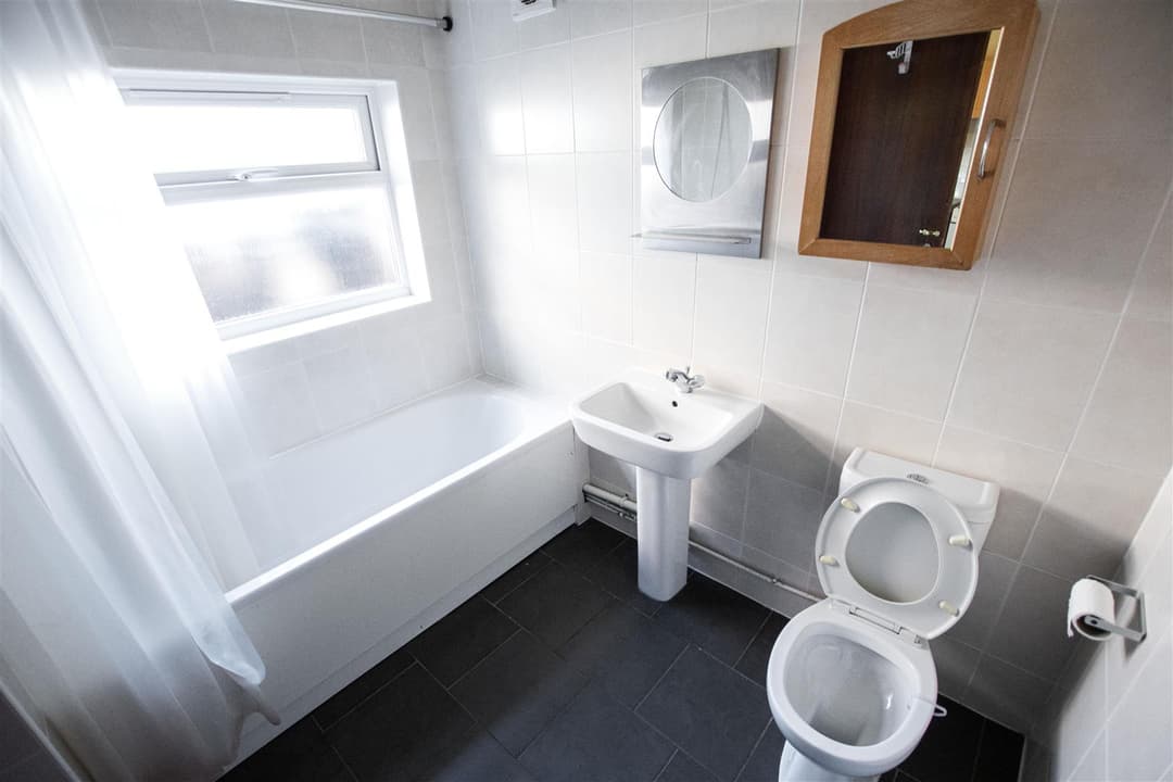 119, Heeley Road