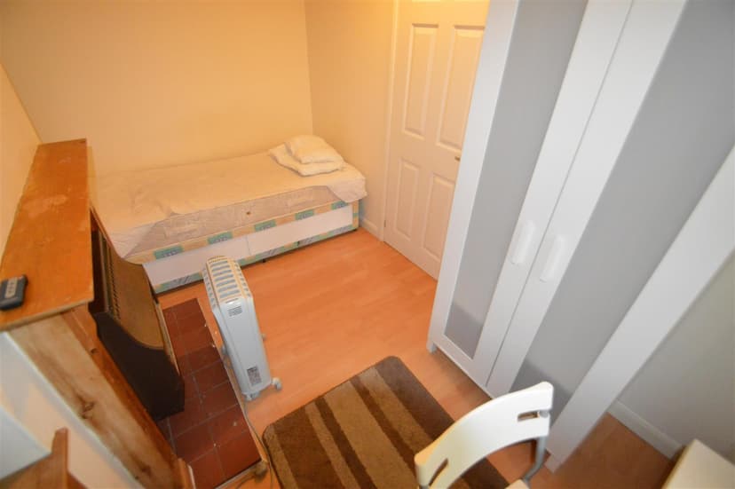8, Lottie Road - Image 10