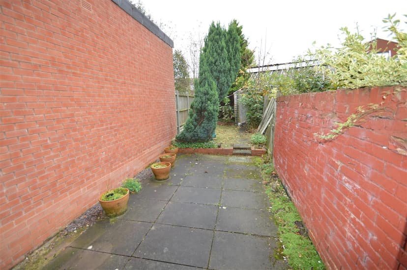 8, Lottie Road - Image 1