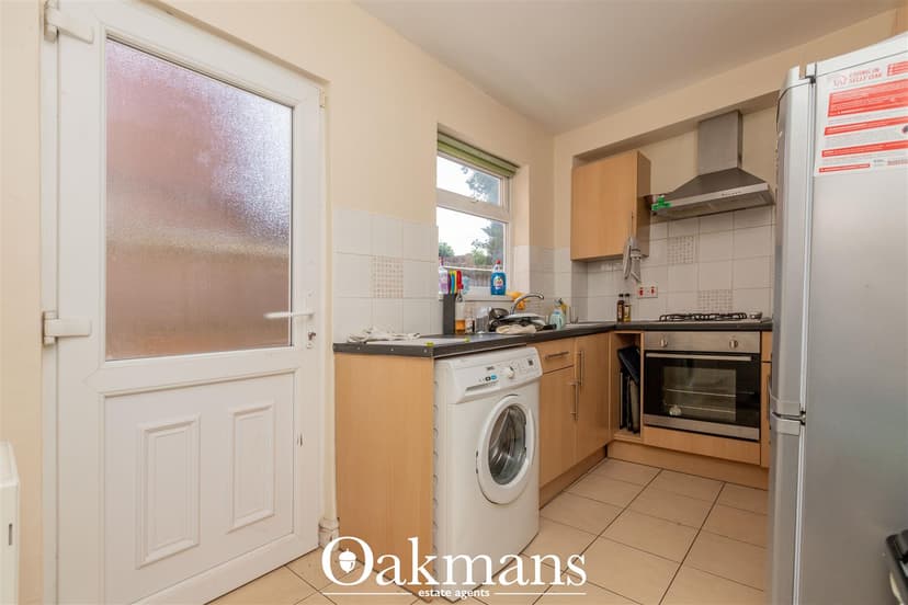 118, Teignmouth Road - Image 2