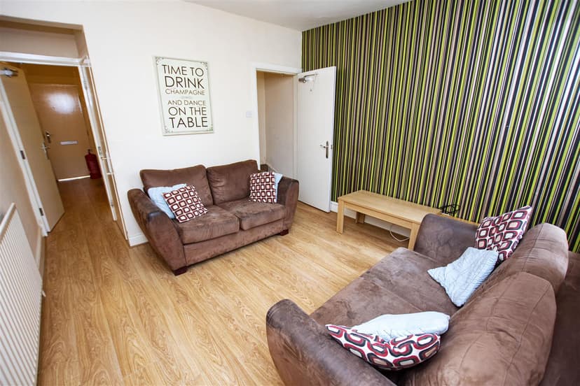 43, Gleave Road - Image 7