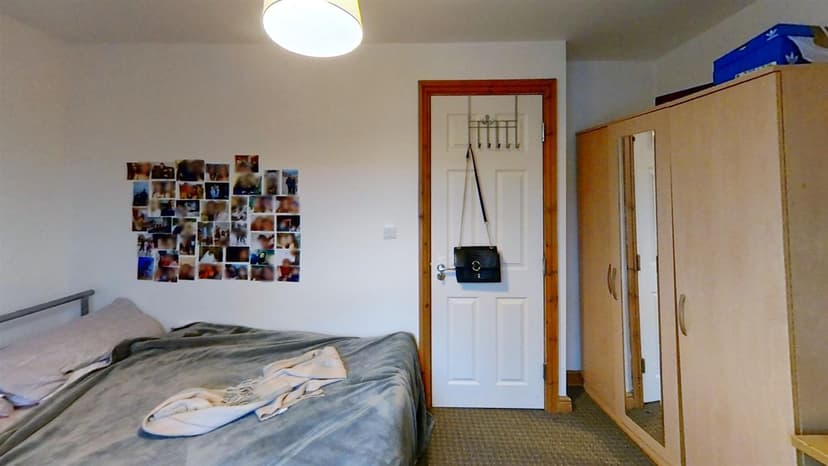 196, Tiverton Road - Image 3