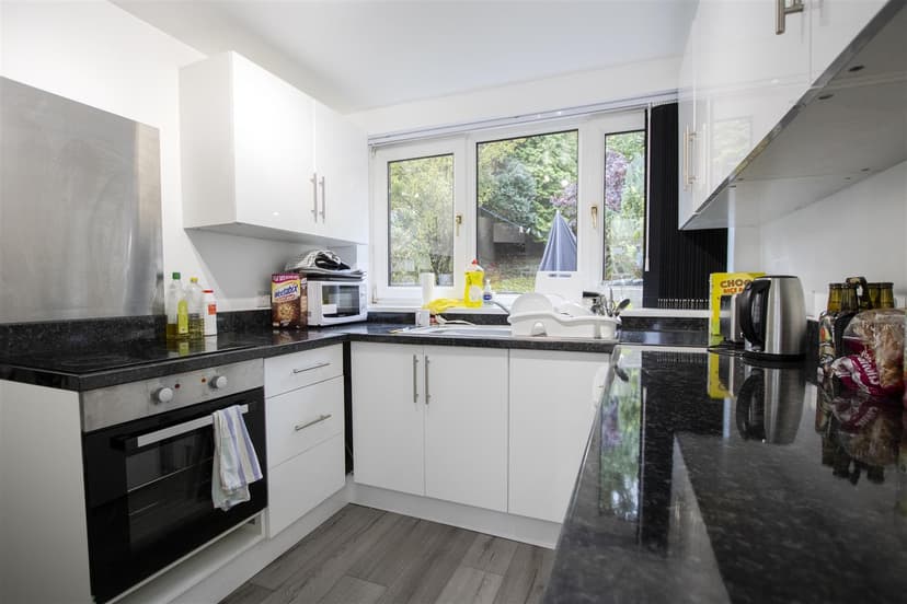 141, Reservoir Road - Image 9