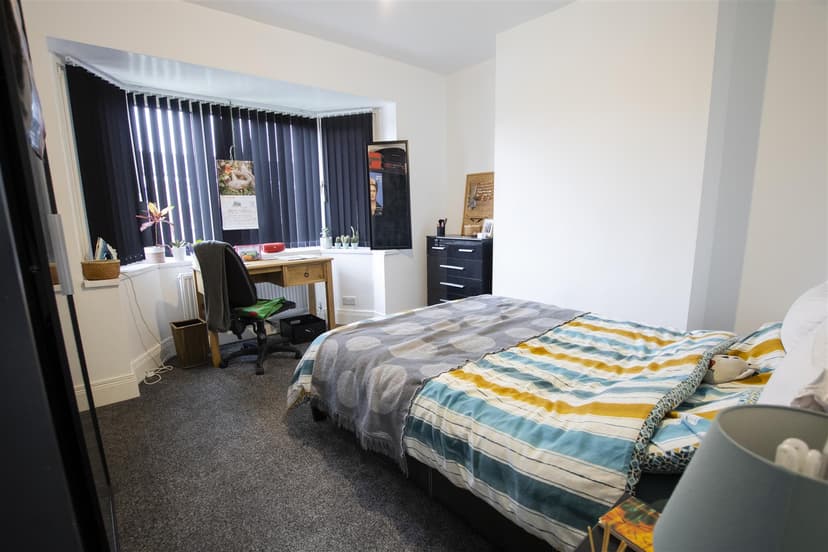 141, Reservoir Road - Image 2