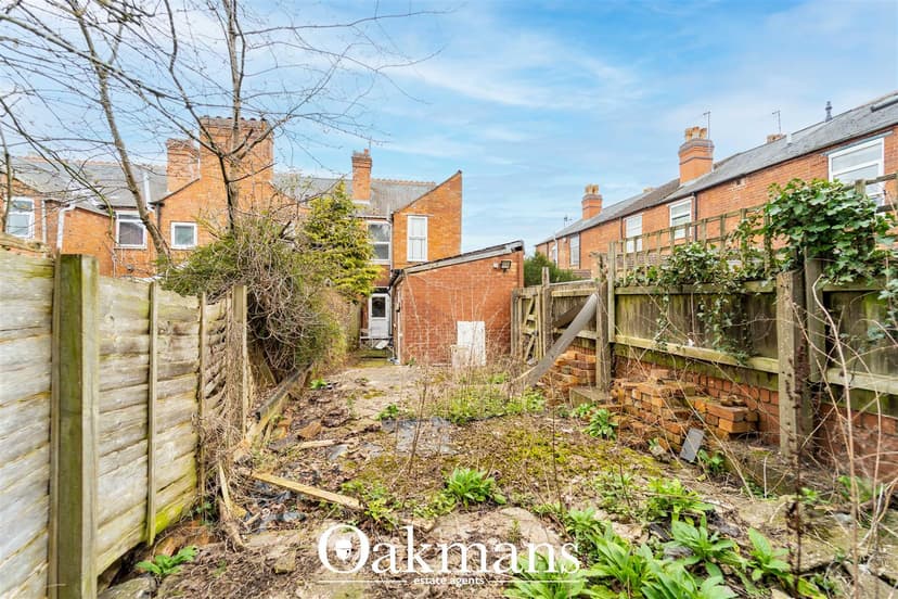 16, Katie Road - Image 2