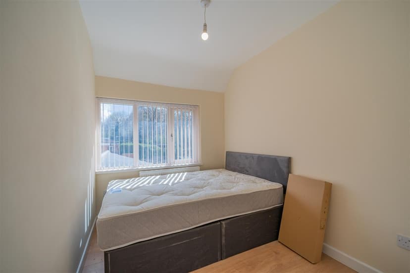 279, Reservoir Road - Image 7