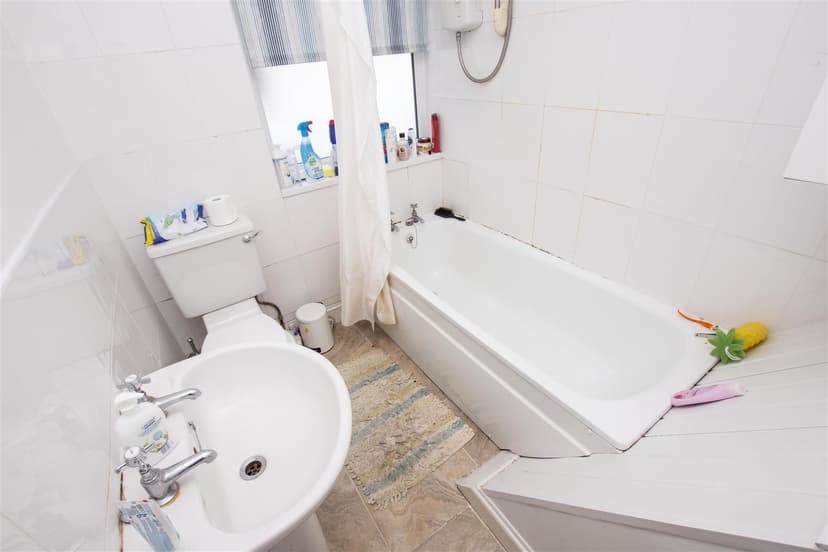 51, Reservoir Road - Image 1