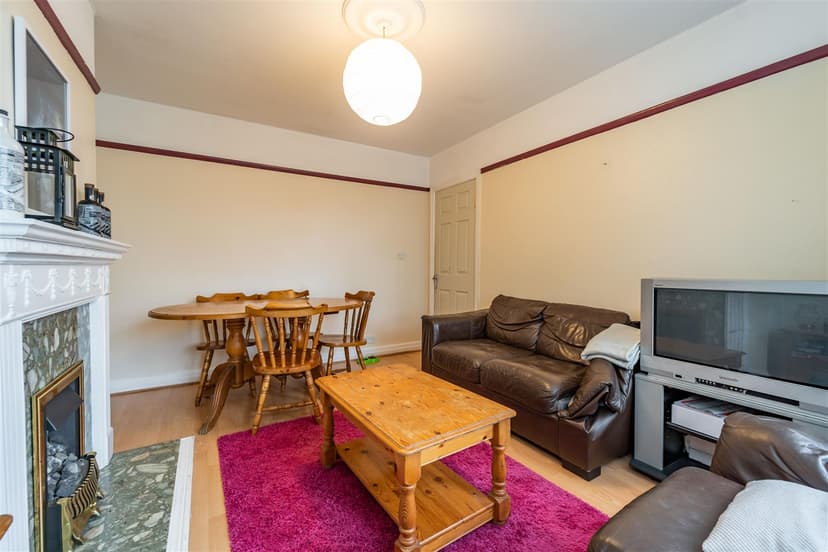 70, Cherington Road - Image 16