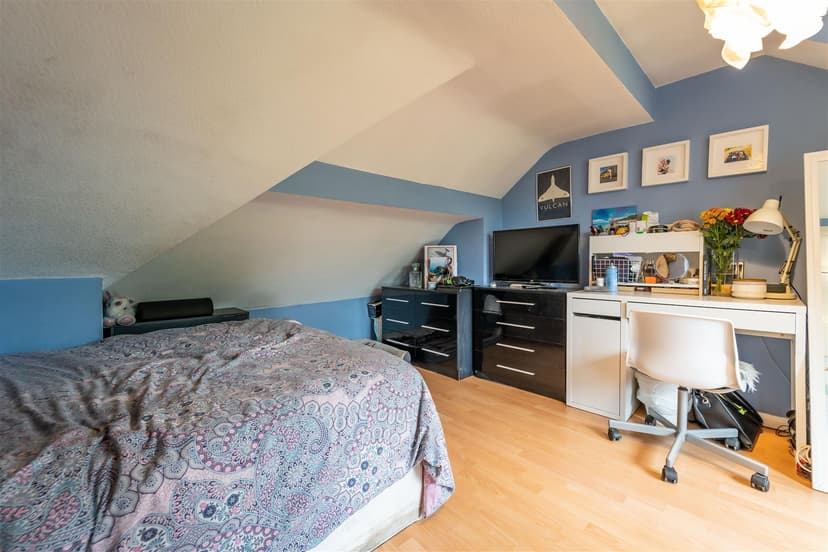 70, Cherington Road - Image 8