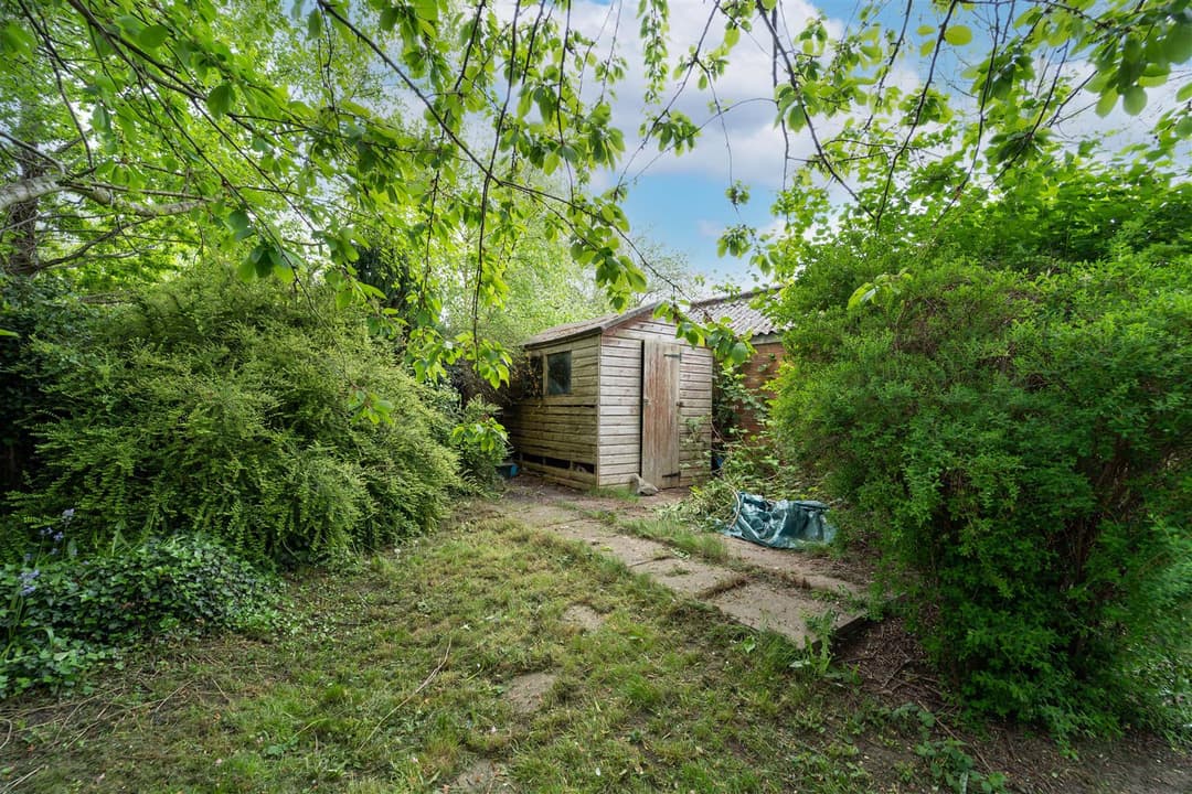 70, Cherington Road