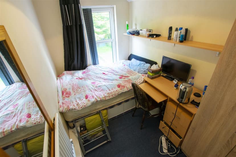 71, Teignmouth Road - Image 4