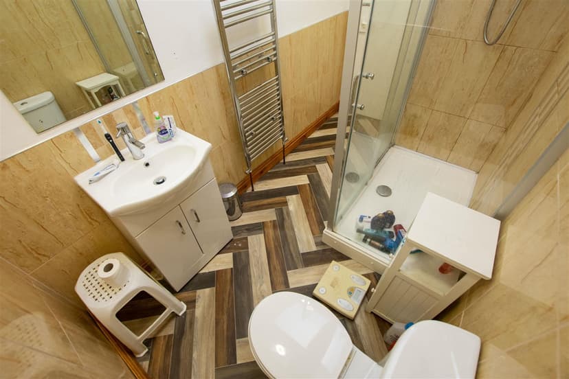 71, Teignmouth Road - Image 3