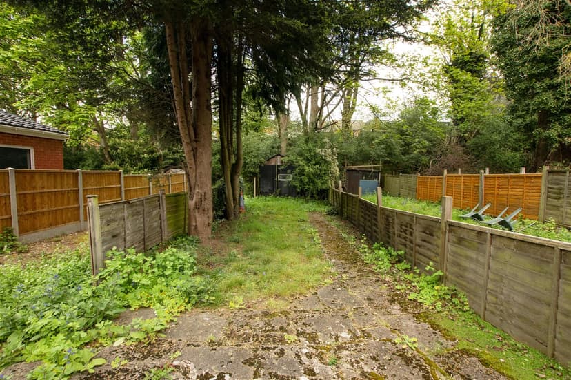 71, Teignmouth Road - Image 2