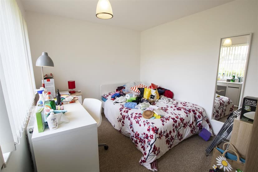 48, Leahurst Crescent - Image 8