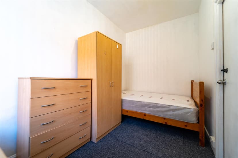 20, George Road - Image 14