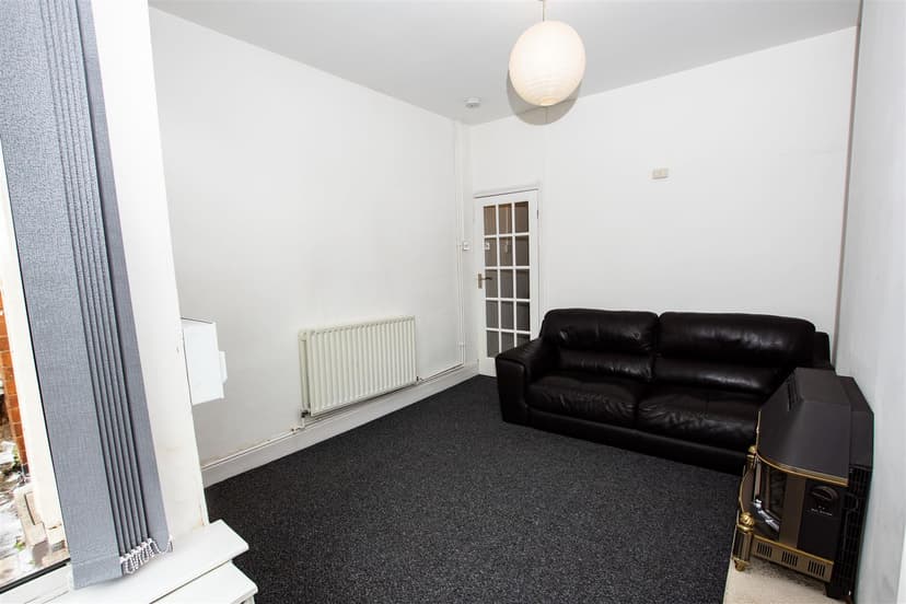 54, Winnie Road - Image 9