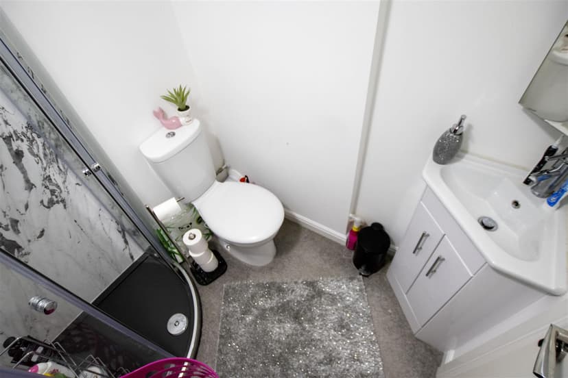 79, Harrow Road - Image 7