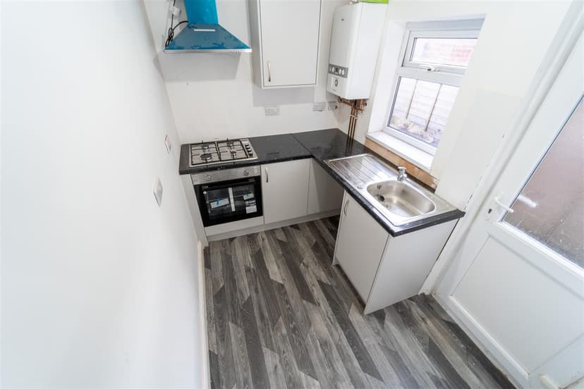 73, Gleave Road - Image 19