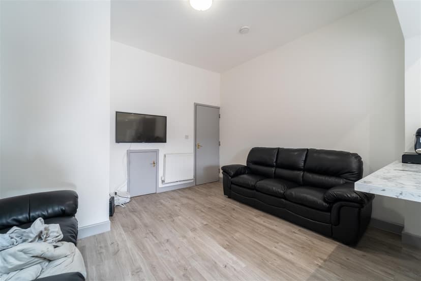 88, Teignmouth Road - Image 16