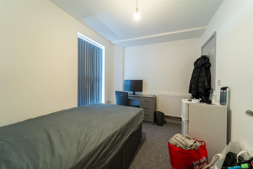 88, Teignmouth Road - Image 3