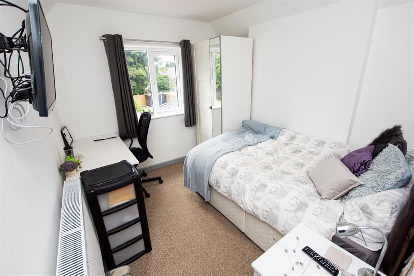 98, Bournbrook Road - Image 11