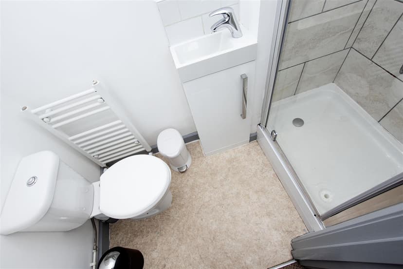 98, Bournbrook Road - Image 3