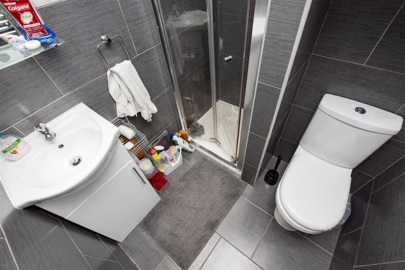 66, Teignmouth Road - Image 1