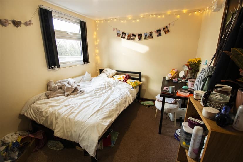 144, Bournbrook Road - Image 12