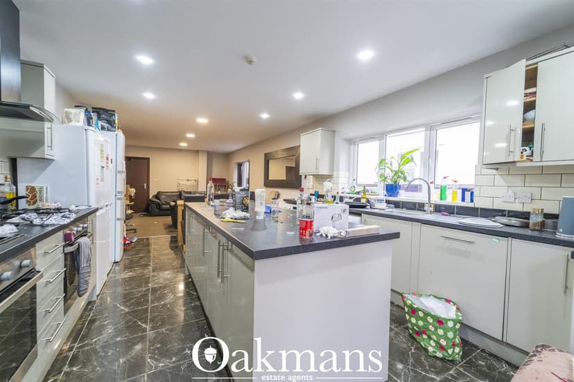 146, Bournbrook Road - Image 4