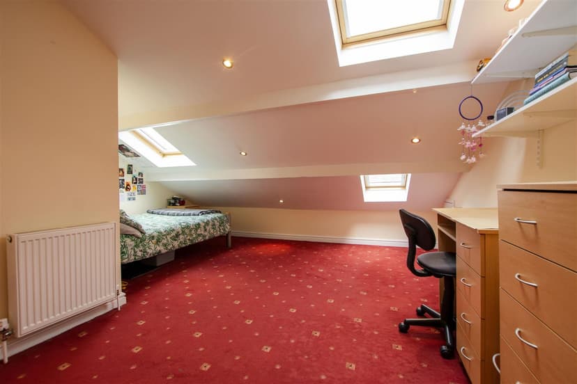 210, Heeley Road - Image 9