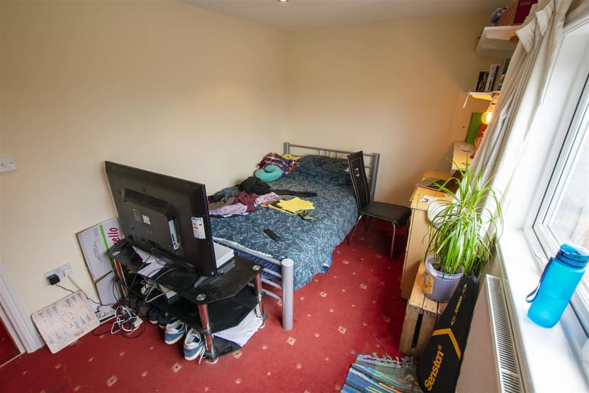 210, Heeley Road - Image 8