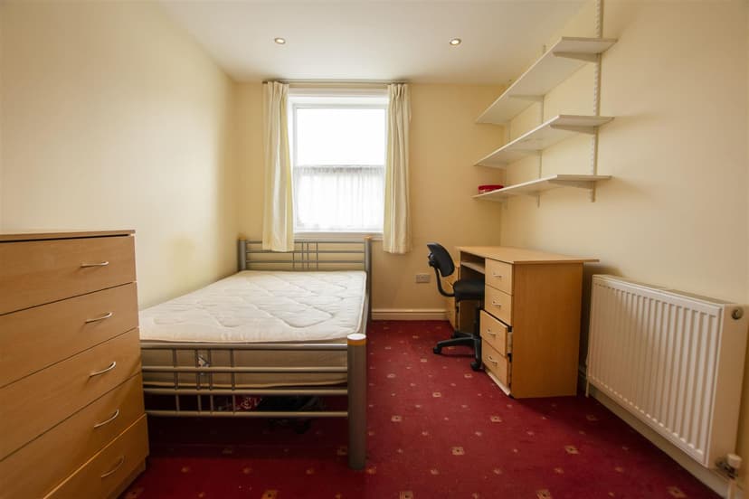 210, Heeley Road - Image 7