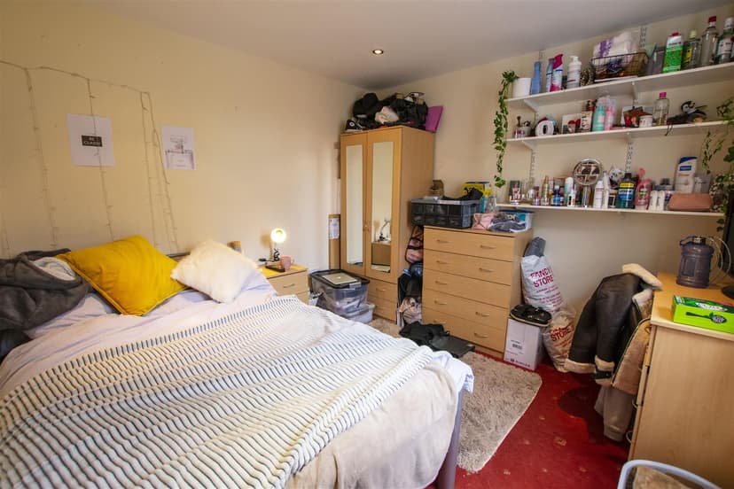 210, Heeley Road - Image 4