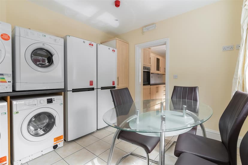 230, Heeley Road - Image 14