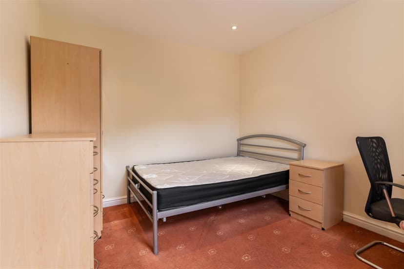 230, Heeley Road - Image 9