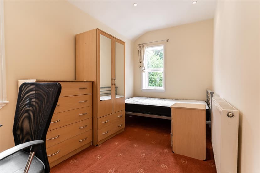 230, Heeley Road - Image 8