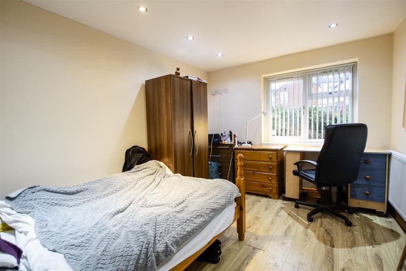 29, Teignmouth Road - Image 6