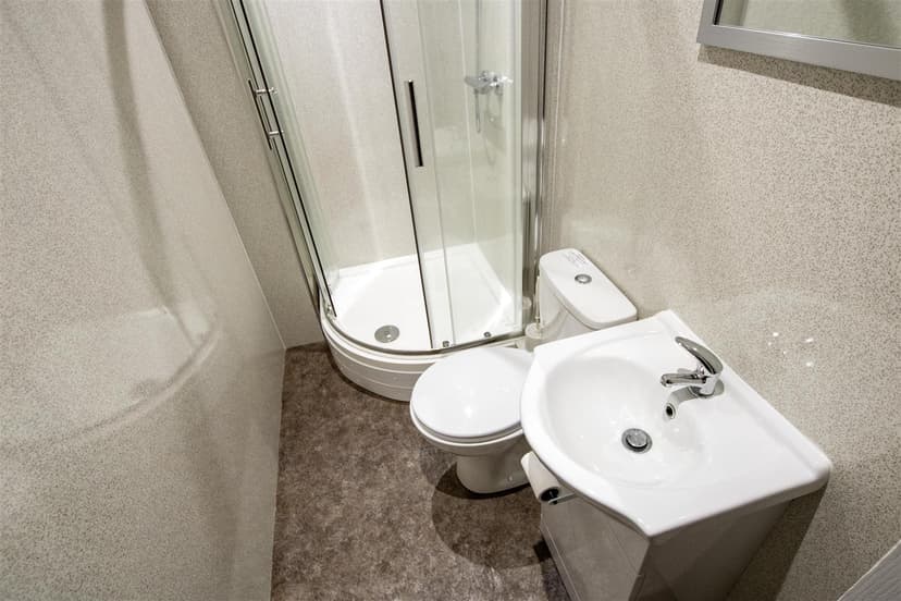 21, Teignmouth Road - Image 3