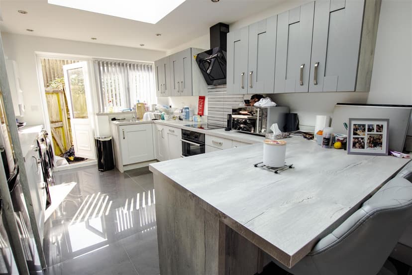 12, Goss Croft - Image 10