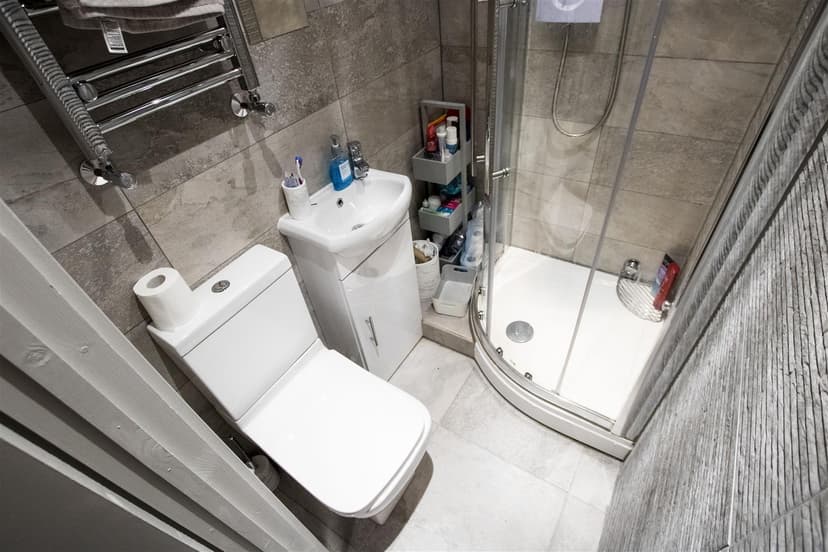 12, Goss Croft - Image 2