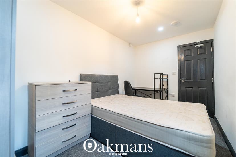 44, Gleave Road - Image 13