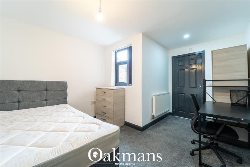 44, Gleave Road - Image 11