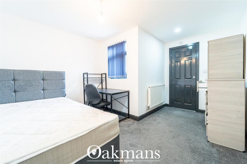 44, Gleave Road - Image 6