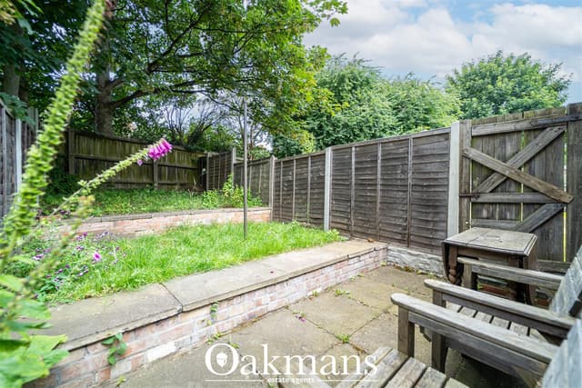 44, Gleave Road - Image 2