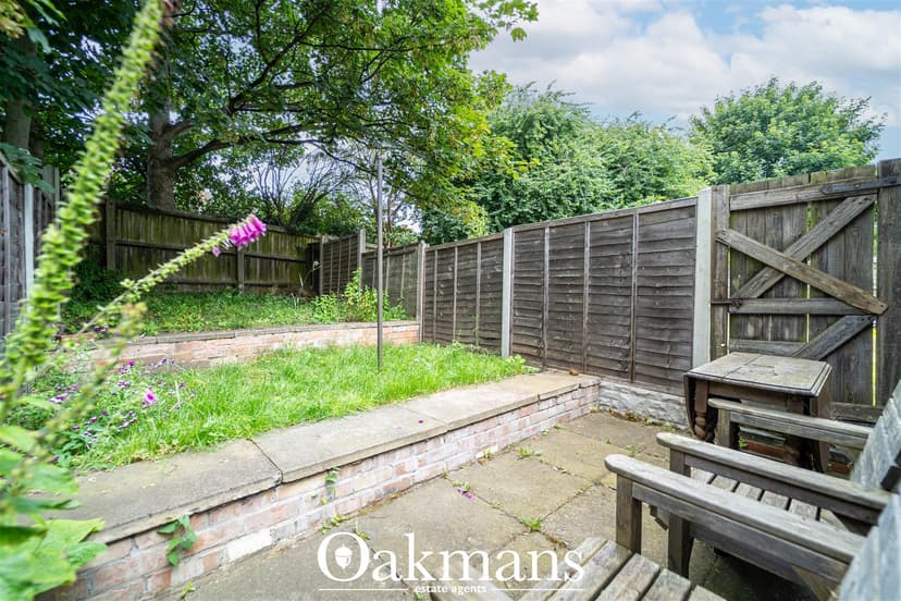 44, Gleave Road - Image 2