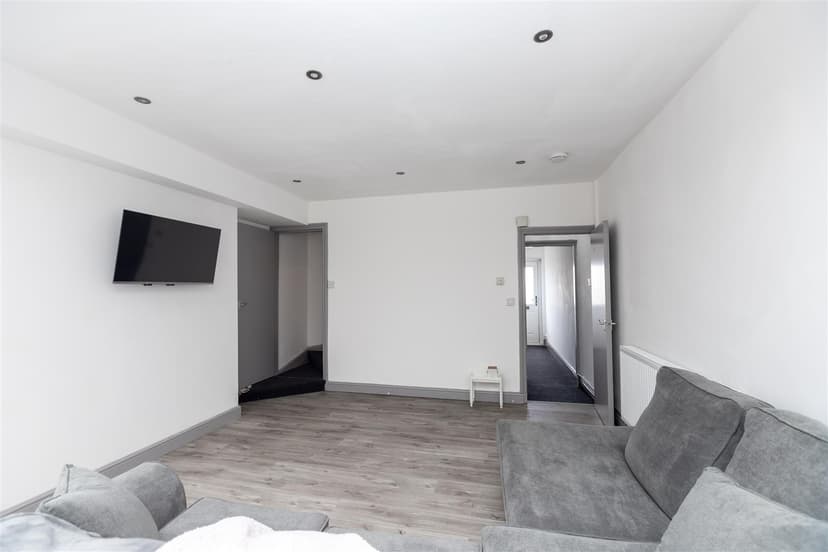 229, Harborne Lane - Image 18